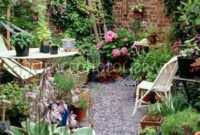 Amazing Design For Tiny Yard Garden 01
