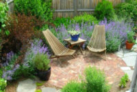 Amazing Design For Tiny Yard Garden 29