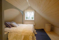 Elegant Small Attic Bedroom For Your Home 40