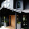 Modern Homes Decorating With Black Exteriors 04