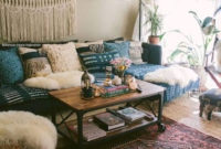 Stunning Bohemian Living Room Design Ideas 15