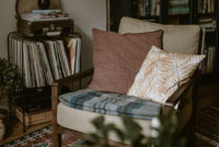 Stunning Bohemian Living Room Design Ideas 22