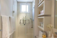 Stylish Small Master Bathroom Remodel Design Ideas 35