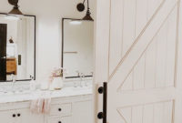 Beautiful Classic Bathroom Design Ideas 17
