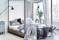 Glamorous Canopy Beds Ideas For Romantic Bedroom 14