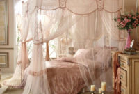 Glamorous Canopy Beds Ideas For Romantic Bedroom 23