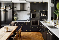 Gorgeous Black Kitchen Design Ideas You Have To Know 19