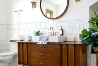 Stunning Rustic Farmhouse Bathroom Design Ideas 07