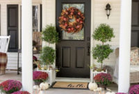 Awesome Fall Entryway Decoration Ideas That Will Make Your Neighbors Insanely Jealous 15