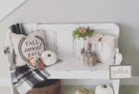 Awesome Fall Entryway Decoration Ideas That Will Make Your Neighbors Insanely Jealous 18