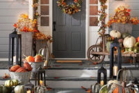 Awesome Fall Entryway Decoration Ideas That Will Make Your Neighbors Insanely Jealous 20