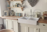 Beautiful Cottage Kitchen Design Ideas 04