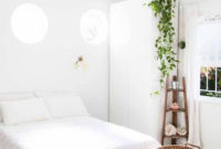 Beautiful White Bedroom Decoration That Will Inspire You 05