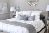 Beautiful White Bedroom Decoration That Will Inspire You 17