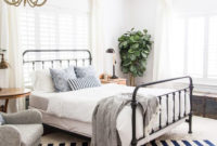 Beautiful White Bedroom Decoration That Will Inspire You 19