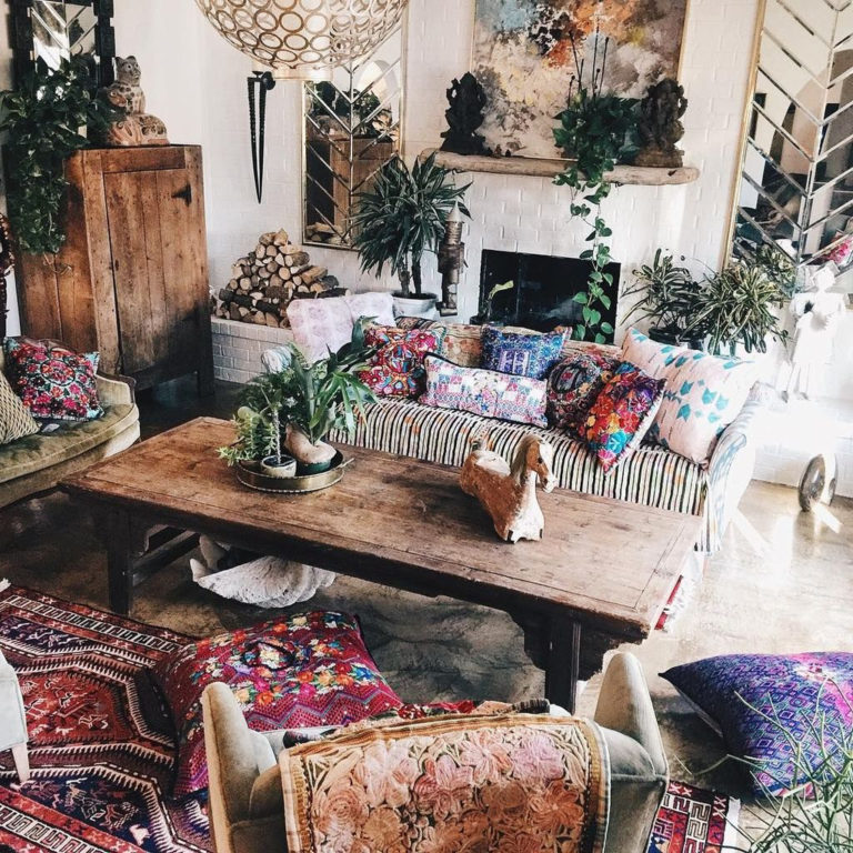 43 Elegant Bohemian Style Living Room Decoration Ideas – HOMYSTYLE