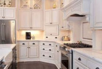 Elegant White Kitchen Cabinets For Your Kitchen 10
