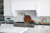 Elegant White Kitchen Cabinets For Your Kitchen 14