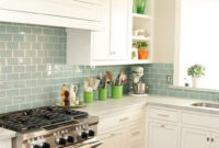 Elegant White Kitchen Cabinets For Your Kitchen 32