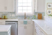 Elegant White Kitchen Cabinets For Your Kitchen 33