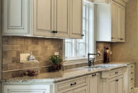 Elegant White Kitchen Cabinets For Your Kitchen 34