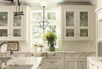 Elegant White Kitchen Cabinets For Your Kitchen 44