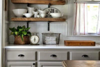 Fancy French Country Kitchen Design Ideas 41