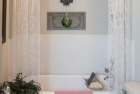 Fresh And Modern Bathroom Decoration Ideas 16