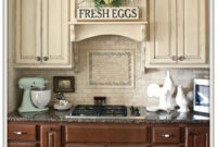 Gorgeous Farmhouse Kitchen Cabinets Decor And Design Ideas To Fuel Your Remodel 24
