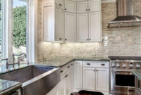 Gorgeous Farmhouse Kitchen Cabinets Decor And Design Ideas To Fuel Your Remodel 38