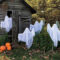 Top Halloween Outdoor Decorations To Terrify People 05