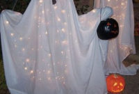 Top Halloween Outdoor Decorations To Terrify People 18
