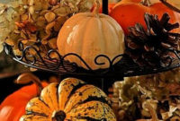 Beautiful Thanksgiving Table Decoration Ideas 31