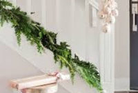 Best Christmas Decorations That Turn Your Staircase Into A Fairy Tale 21