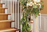 Best Christmas Decorations That Turn Your Staircase Into A Fairy Tale 41