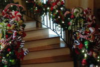 Best Christmas Decorations That Turn Your Staircase Into A Fairy Tale 56