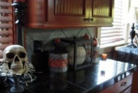 Fabulous Halloween Decoration Ideas For Your Kitchen 35