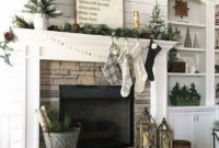 Awesome Fireplace Christmas Decoration To Makes Your Home Keep Warm 11