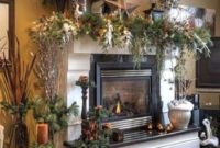 Awesome Fireplace Christmas Decoration To Makes Your Home Keep Warm 16