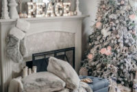 Awesome Fireplace Christmas Decoration To Makes Your Home Keep Warm 23