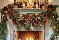 Awesome Fireplace Christmas Decoration To Makes Your Home Keep Warm 44