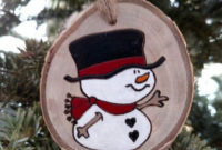 Cool Wood Christmas Decoration You Will Love 22