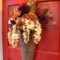 Creative Thanksgiving Front Door Decoration Ideas 50