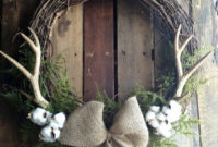 Easy DIY Outdoor Winter Wreath For Your Door 10