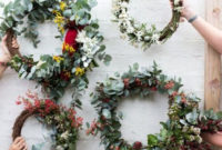 Easy DIY Outdoor Winter Wreath For Your Door 47