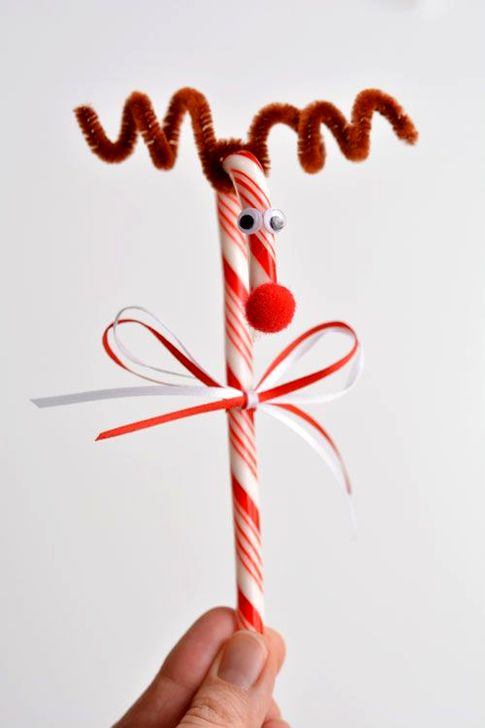 Fun Candy Cane Christmas Decoration Ideas 33