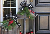 Joyful Front Porch Christmas Decoration Ideas 26