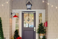 Joyful Front Porch Christmas Decoration Ideas 27