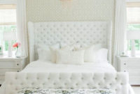 Minimalist But Beautiful White Bedroom Design Ideas 13