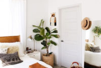 Minimalist But Beautiful White Bedroom Design Ideas 37